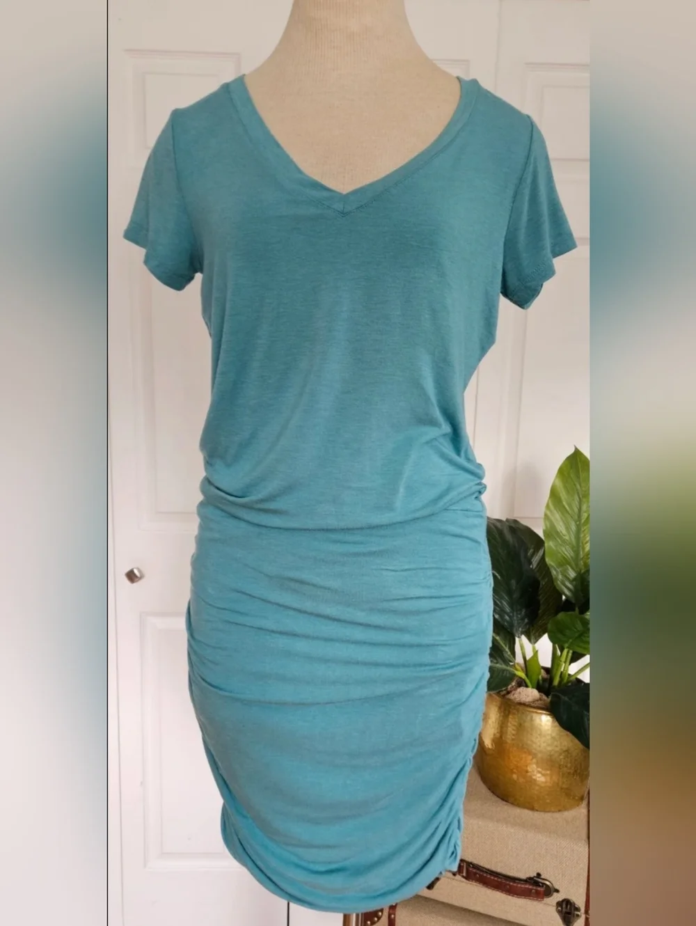 Prana Foundation Dress relaxed T-shirt style fitted ruched pencil skirt Size XS - Picture 2 of 8